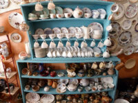 hoarding-compulsive-types-sehat-11723671103.jpg